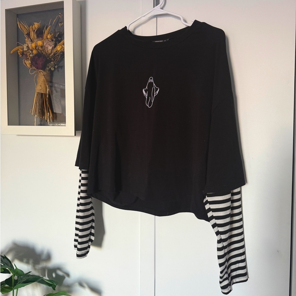 Ghost cropped long sleeve t-shirt 👻